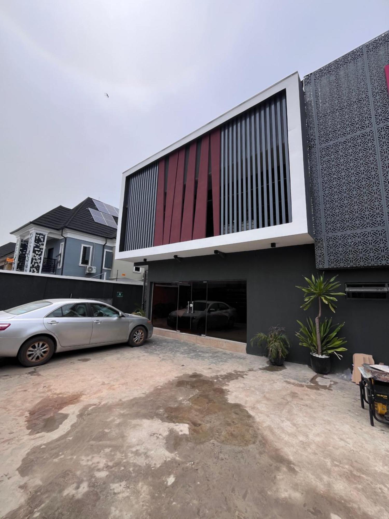 Blackwood Hotels Ikeja Buitenkant foto